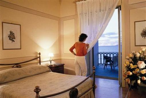 фото отеля Grand Hotel Excelsior Vittoria
