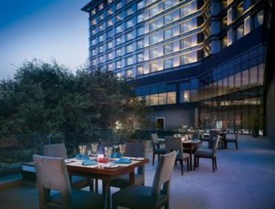 фото отеля Vivanta Taj Yeshwantpur Hotel Bangalore