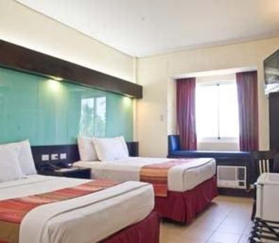 фото отеля Microtel Inn Santo Tomas
