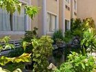 фото отеля Microtel Inn Santo Tomas