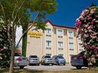 фото отеля Microtel Inn Santo Tomas