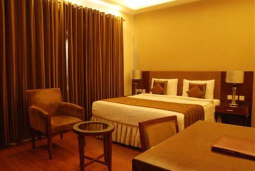 фото отеля Alpina Hotels & Suites