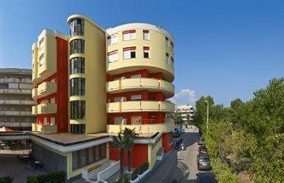 фото отеля Hotel Esperia Alba Adriatica