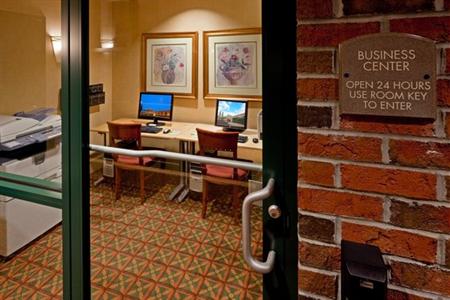 фото отеля Holiday Inn Saratoga Springs