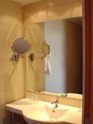 фото отеля Saint Constantin Hotel