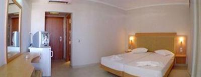 фото отеля Saint Constantin Hotel