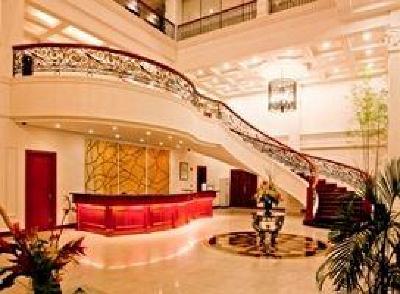 фото отеля Lewis Grand Hotel