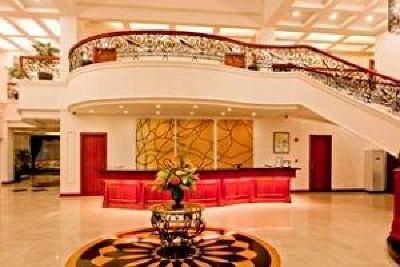 фото отеля Lewis Grand Hotel