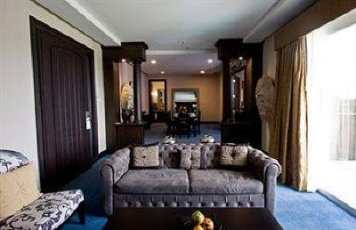 фото отеля Lewis Grand Hotel