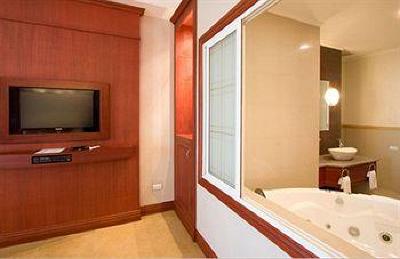 фото отеля Lewis Grand Hotel