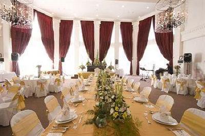 фото отеля Lewis Grand Hotel