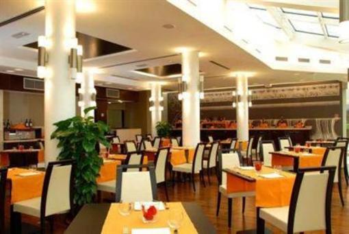 фото отеля Hilton Garden Inn Bologna