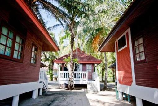 фото отеля Supar Royal Beach Resort Khanom