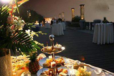 фото отеля The Star River Hotel Apartment