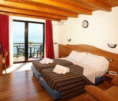 фото отеля Hotel Bazzanega Village
