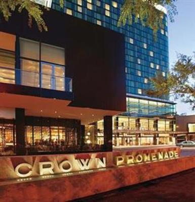 фото отеля Crown Promenade Hotel