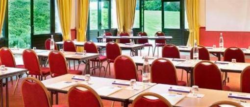 фото отеля Kyriad Montpellier Est Lunel Hotel