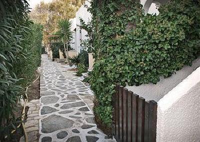 фото отеля Diplos Studios