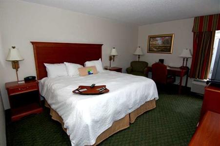 фото отеля Hampton Inn Raleigh/Town Of Wake Forest