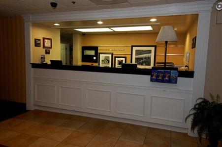 фото отеля Hampton Inn Raleigh/Town Of Wake Forest