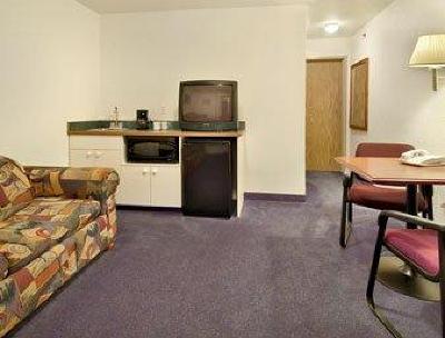 фото отеля Super 8 Motel Grande Prairie