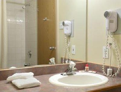 фото отеля Super 8 Motel Grande Prairie