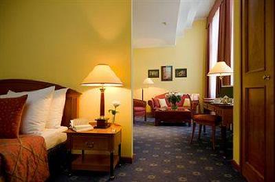 фото отеля Savoy Hotel Prague