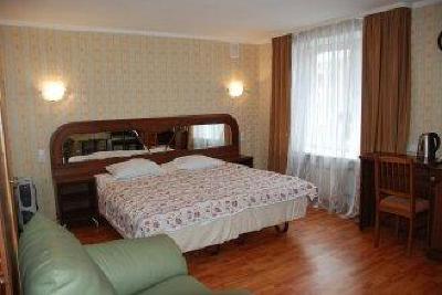 фото отеля Kievskaya Hotel On Kurskaya