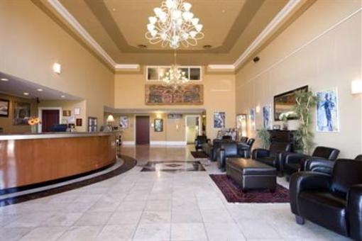 фото отеля Howard Johnson Suites Victoria