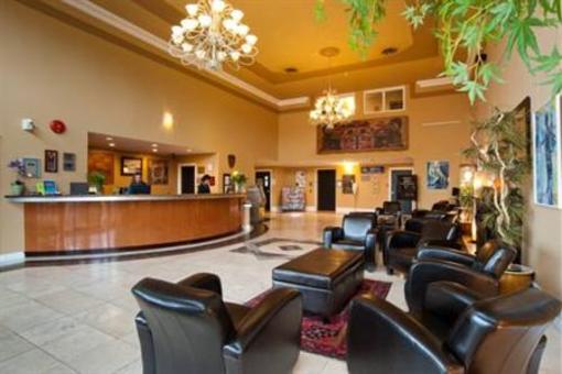 фото отеля Howard Johnson Suites Victoria