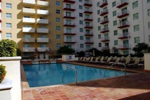 фото отеля Execustay at Camden Brickell