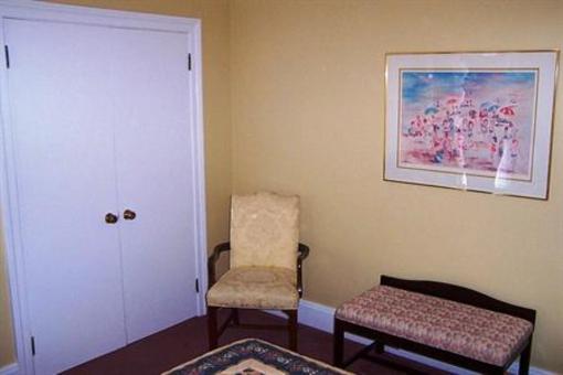 фото отеля Hill Road Manor B&B