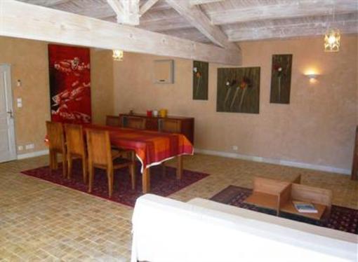 фото отеля Holiday House Les Allards n10 Dolus d'Oleron