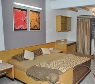 фото отеля Princess Square Service Apartments