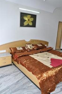 фото отеля Princess Square Service Apartments