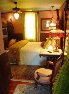фото отеля Cooperage Inn