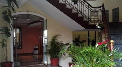 фото отеля Amellia Pasteur Hotel