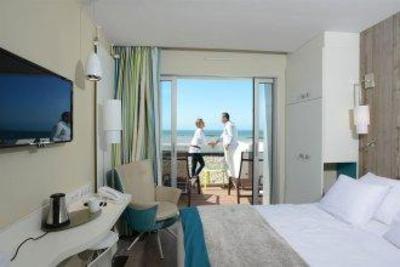 фото отеля Hôtel de La Baie Best Western Plus
