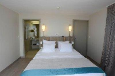 фото отеля Hôtel de La Baie Best Western Plus
