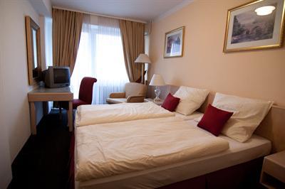 фото отеля OAZA Hotel