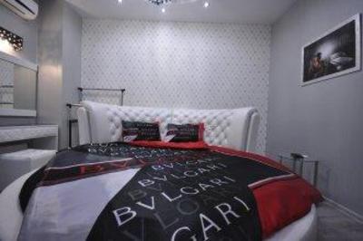 фото отеля Grecheskiye Apartments