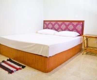 фото отеля Zana Beach Guesthouse