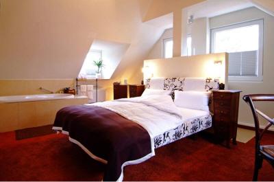 фото отеля Hotel Palmenbad