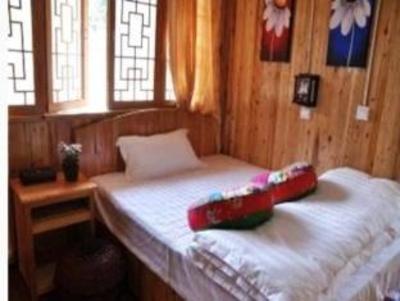 фото отеля Tengchong Fruiter Inn