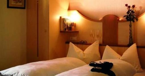 фото отеля Hotel Post Caprone