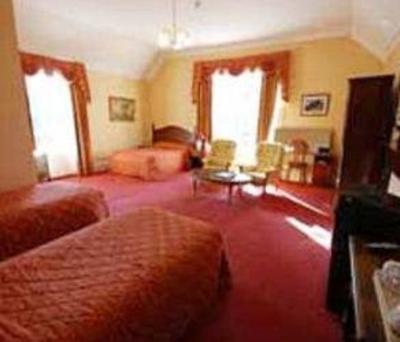 фото отеля Waterford Manor Hotel