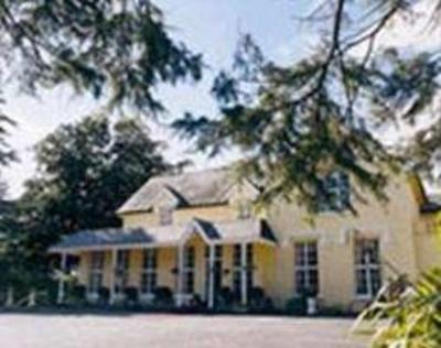 фото отеля Waterford Manor Hotel