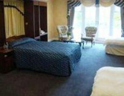 фото отеля Waterford Manor Hotel