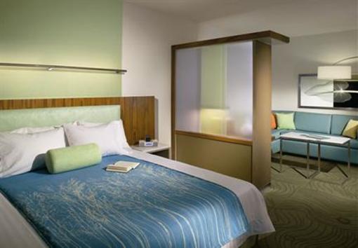 фото отеля SpringHill Suites Sioux Falls