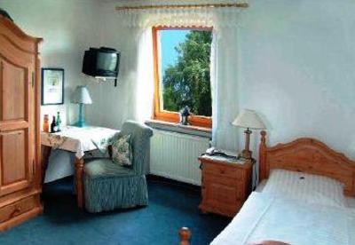 фото отеля Hotel Huber Kirchheim bei Munchen